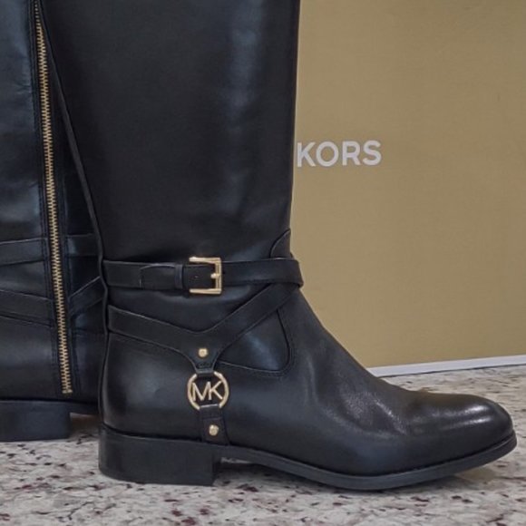 Micheal Kor's Preston Two Tone Leather Boot - Picture 7 of 9